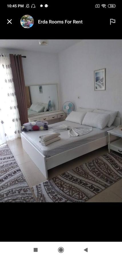 Lini Erda Lakeside Guesthouse מראה חיצוני תמונה