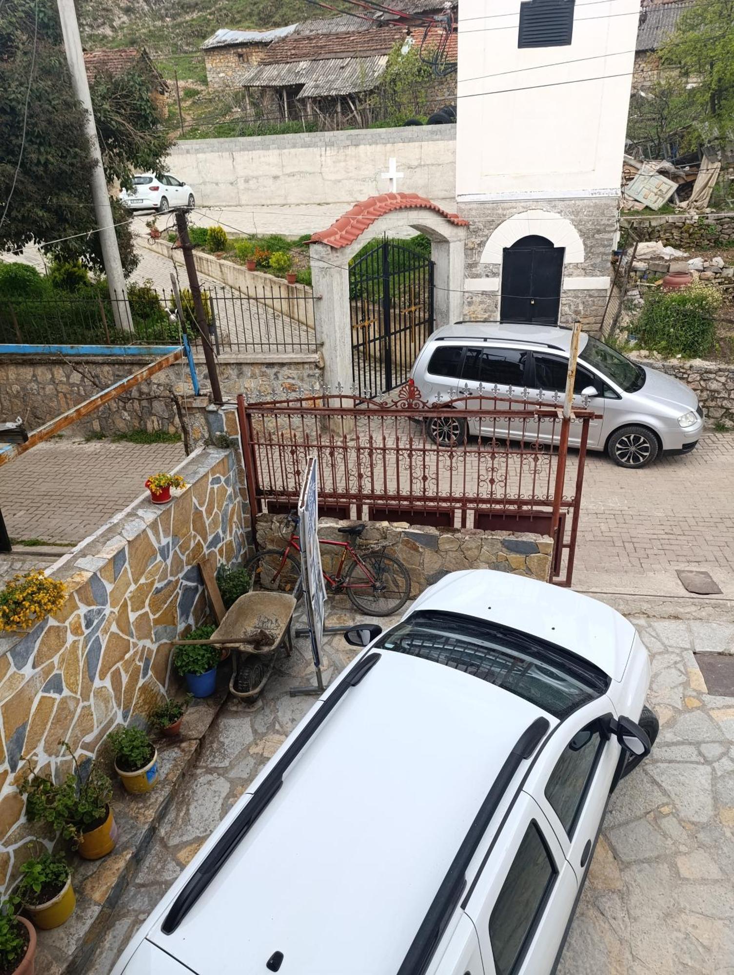 Lini Erda Lakeside Guesthouse חדר תמונה